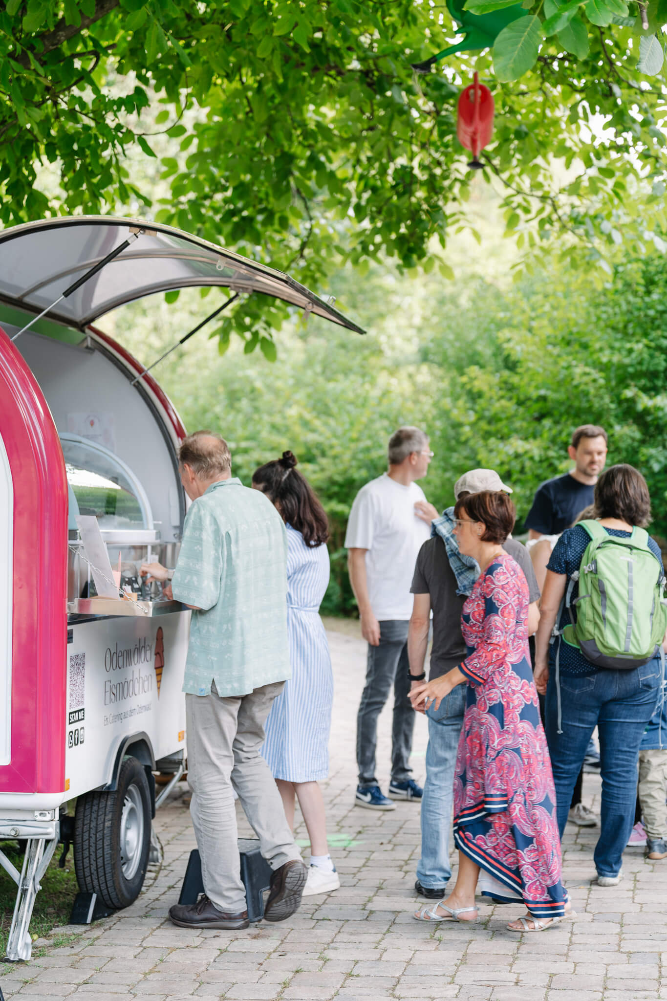 Eiswagen Buddy bei der Ueberwaelder Traumnacht
